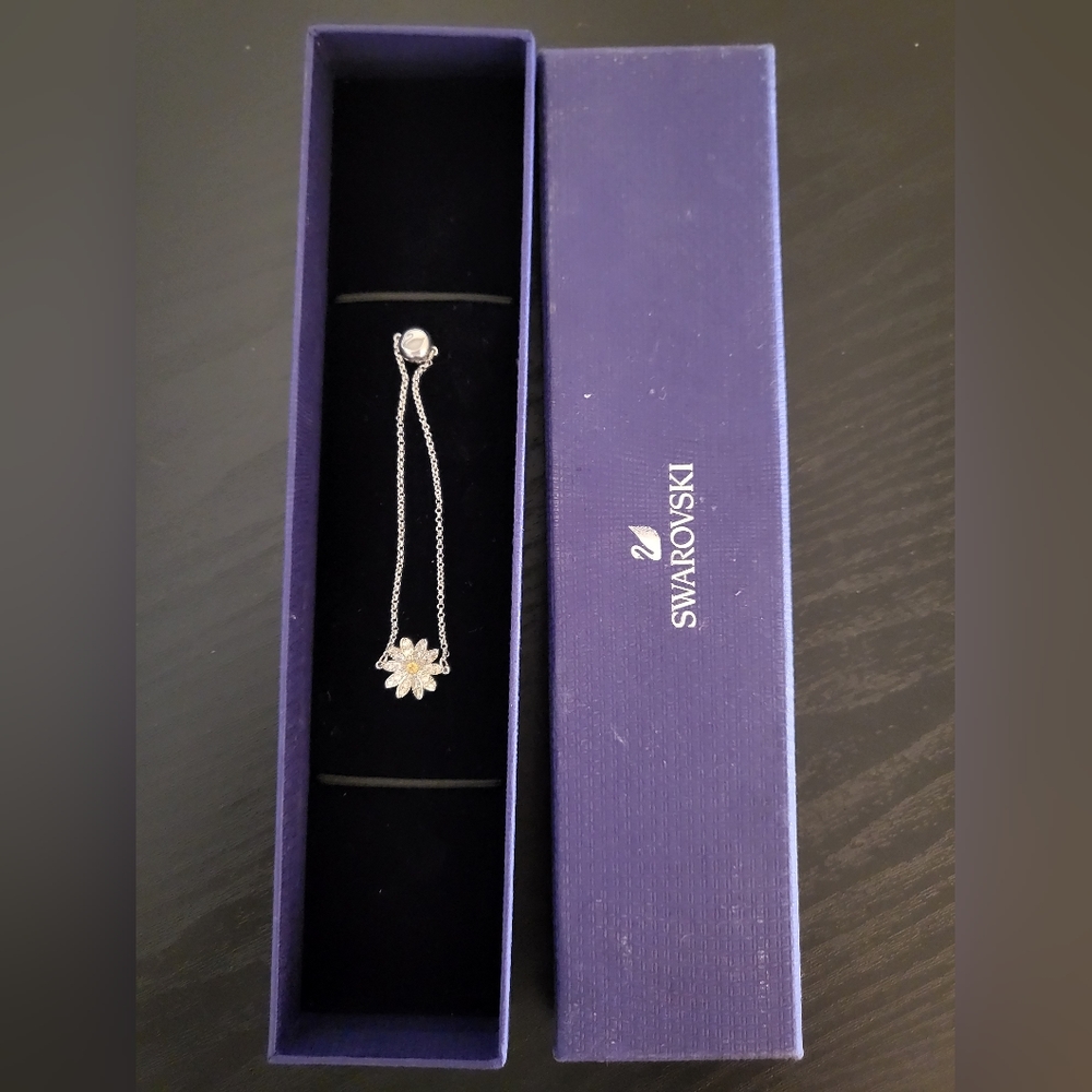 Swarovski eternal flower wrist